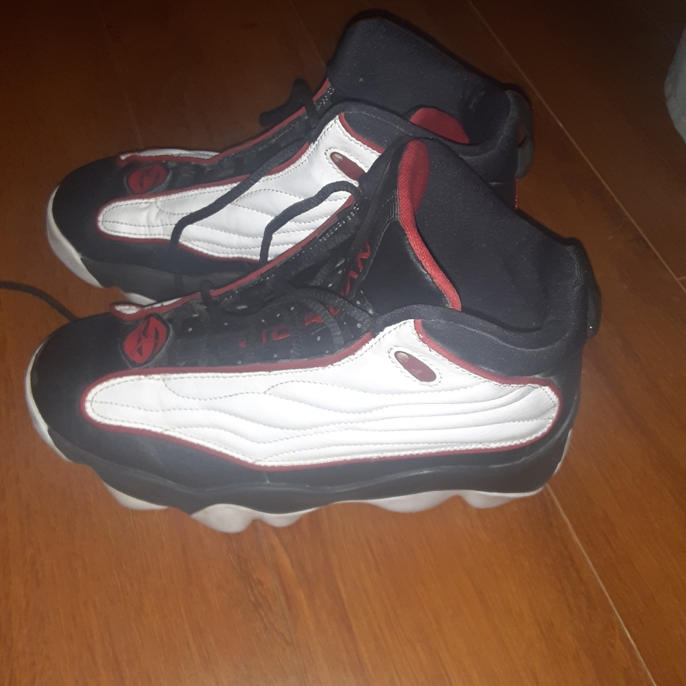 Nike jordan pro strong